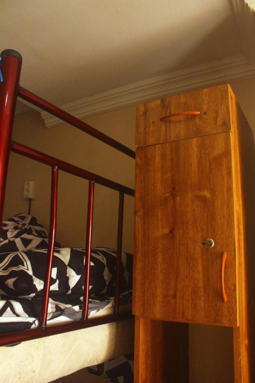 Everyday Cat Hostel Batumi Ngoại thất bức ảnh