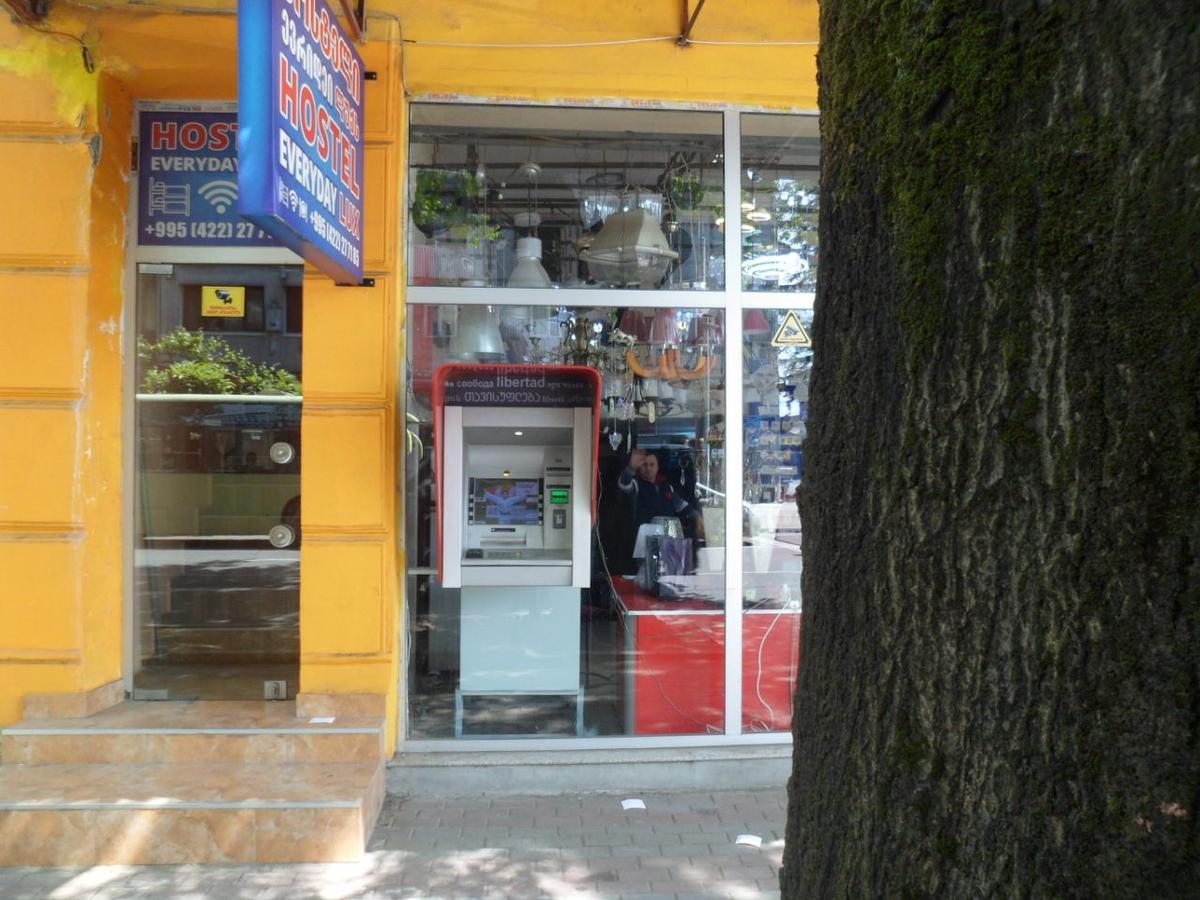 Everyday Cat Hostel Batumi Ngoại thất bức ảnh